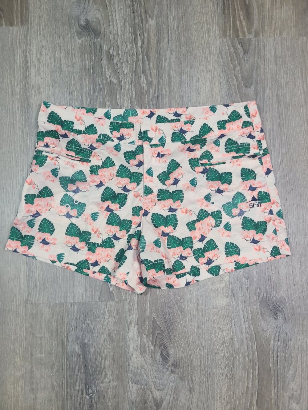 5Fin by AFTCO Ray Of Palms Performance Hybrid Board Shorts - Size 12